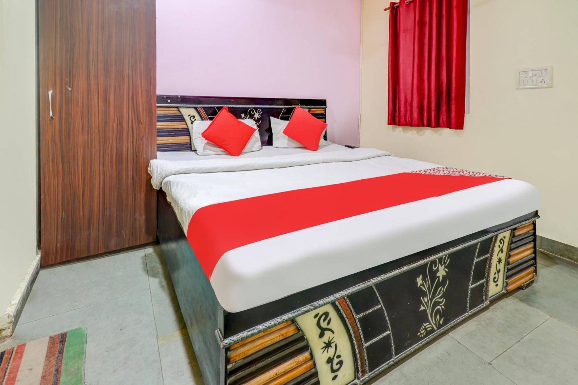 Spot On Siddhi Maa Hotell Gwalior Exteriör bild