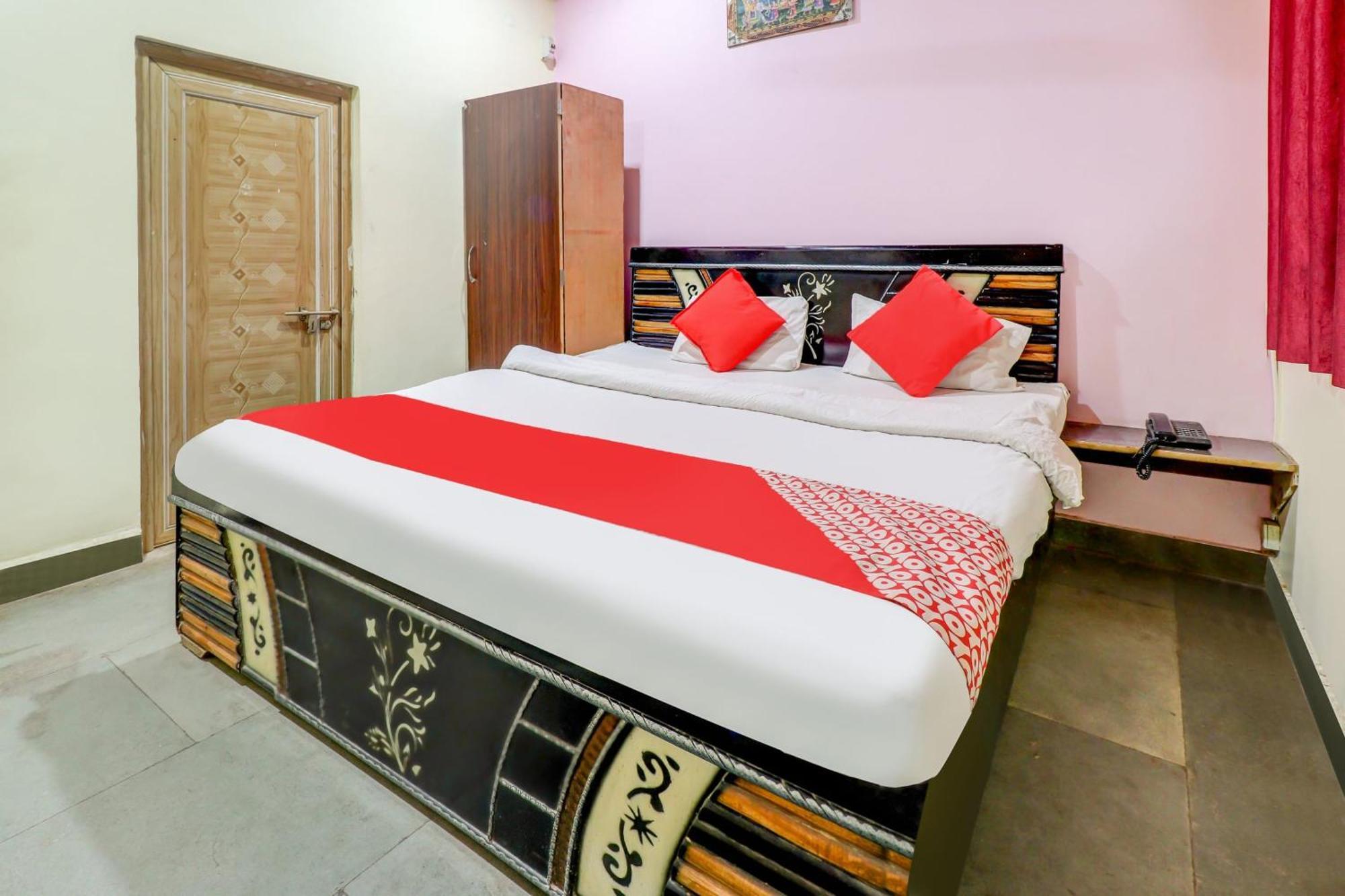 Spot On Siddhi Maa Hotell Gwalior Exteriör bild